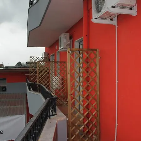 Red-home